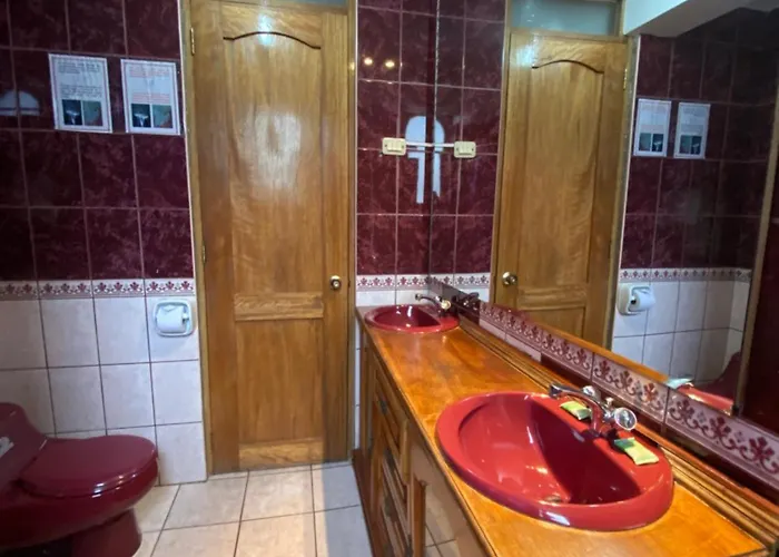 Amira's House Bed and breakfast